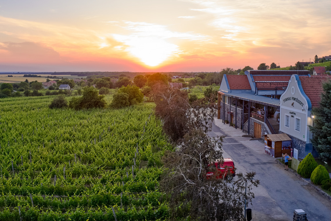 ds_617696_6e89909f434ff37bfeffe418c7372f5b