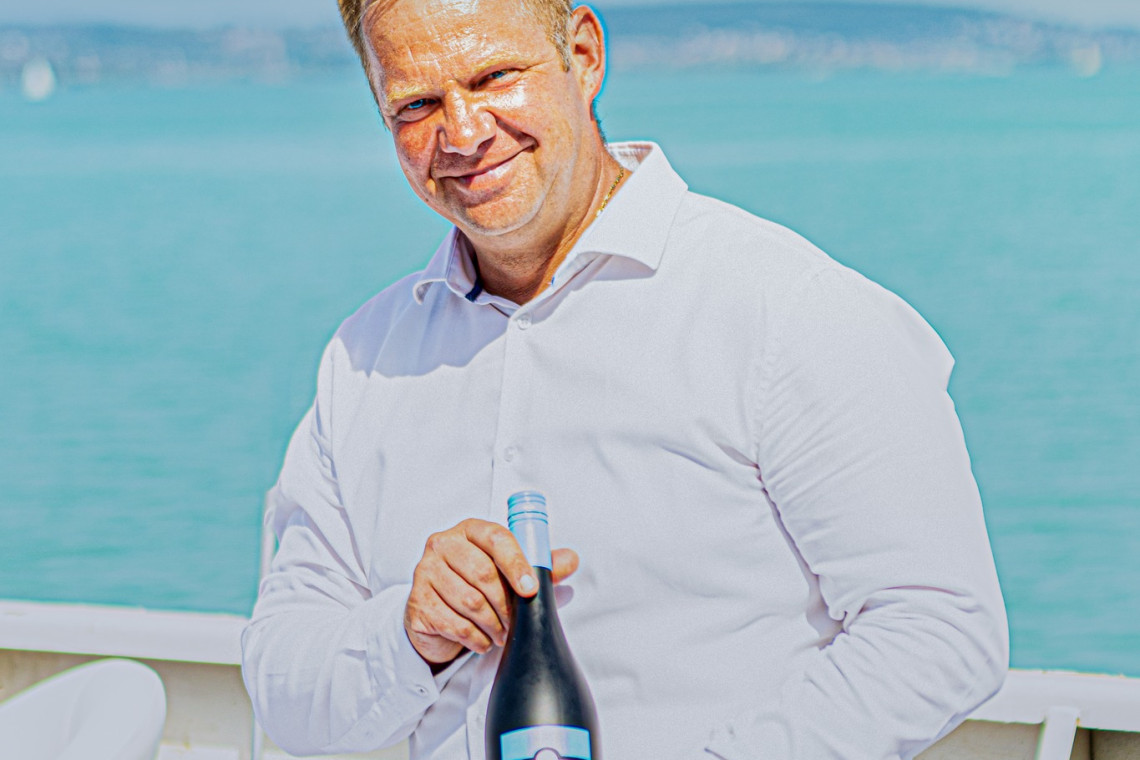 ds_617704_4a4d11c7b2ad6eb1c87b760f7fb2ec34