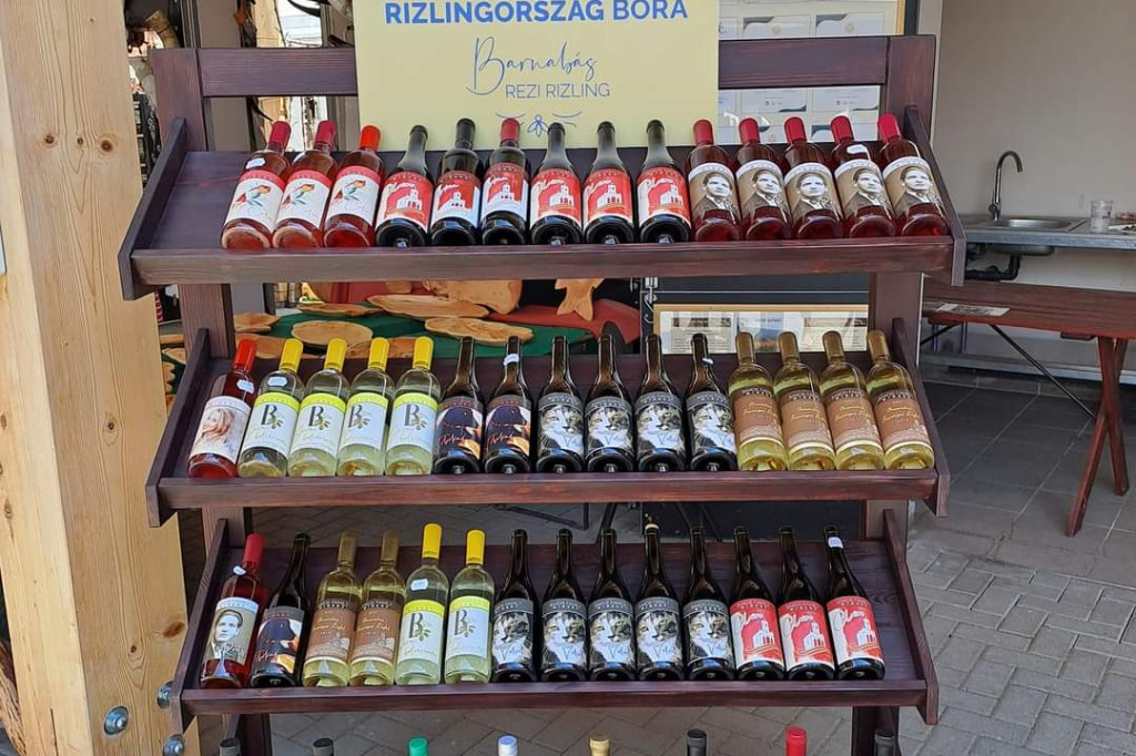 Bakos Family Winery