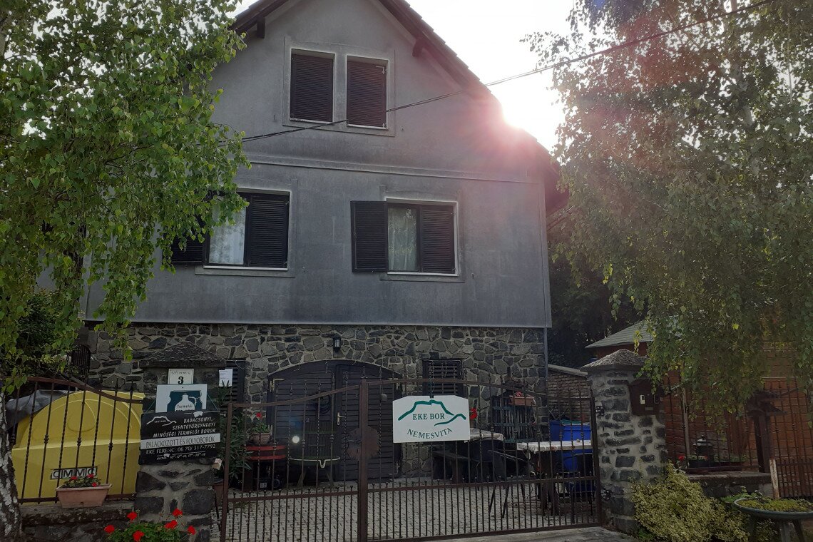 ds_617739_3fa380427820a8d9fc3c96c04dde8420