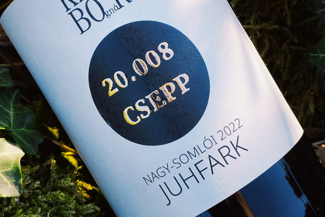 ds_617776_cc7f17d6458f1b652215ca05091877f9